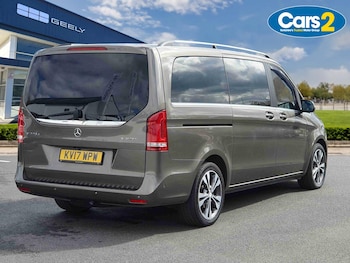 Used Mercedes-Benz V-Class 2017 for sale - 78088485: Photo