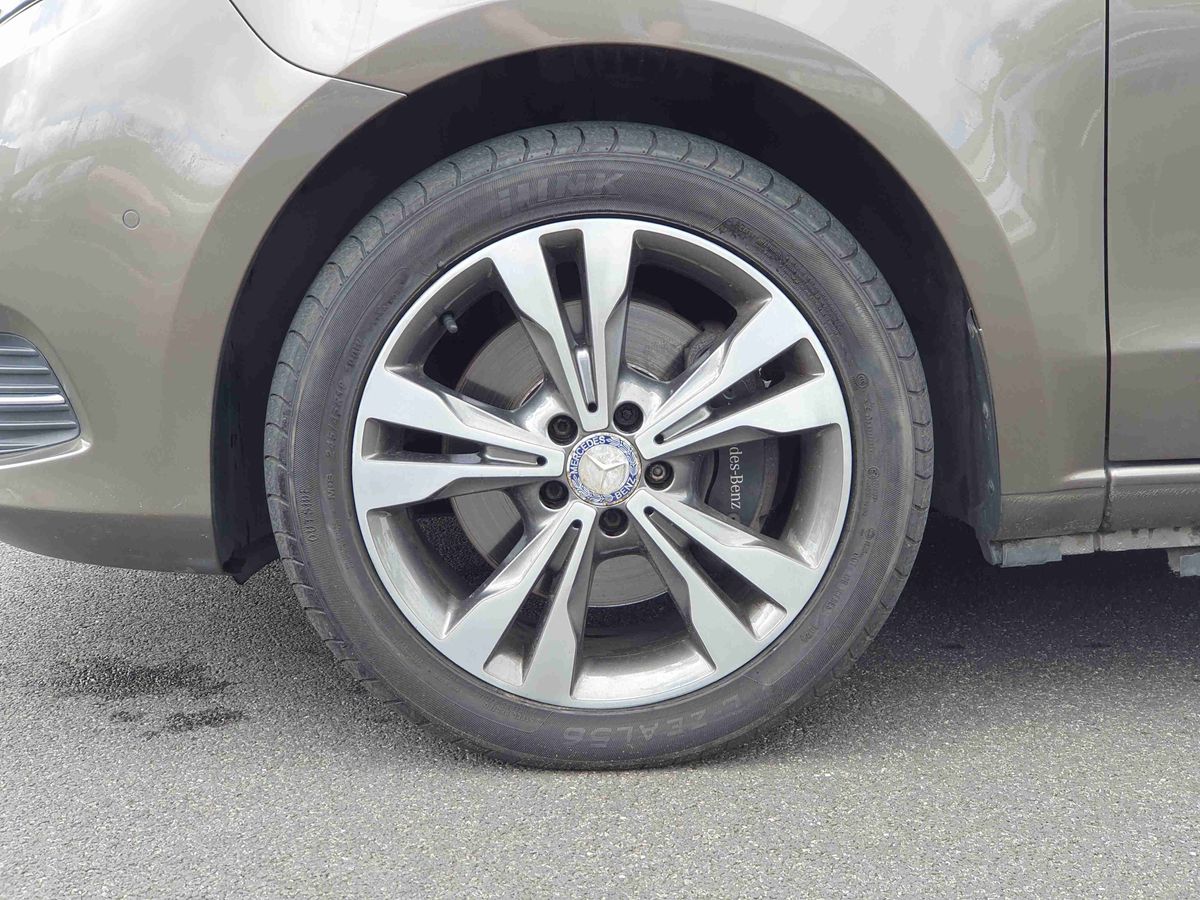 Used Mercedes-Benz V-Class 2017 for sale - 78088485: Photo 9