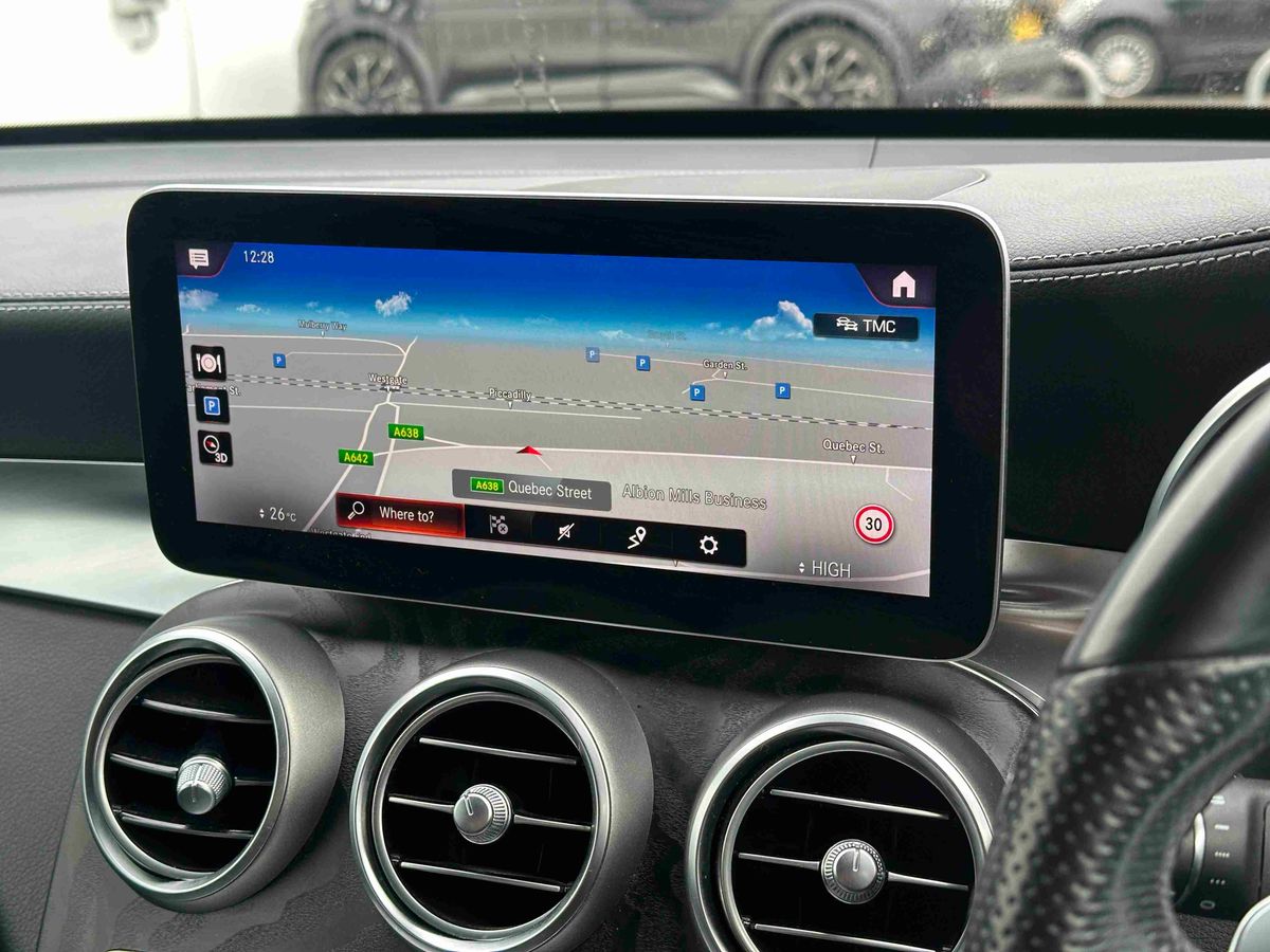 Used Mercedes-Benz GLC 2019 for sale - 77218678: Photo 19