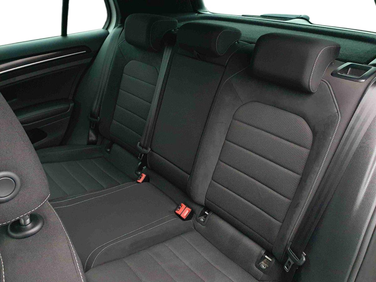 Used Volkswagen Golf 2017 for sale - 77137607: Photo 17