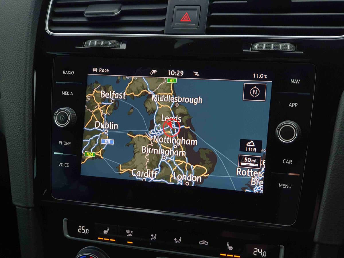 Used Volkswagen Golf 2017 for sale - 77137607: Photo 19