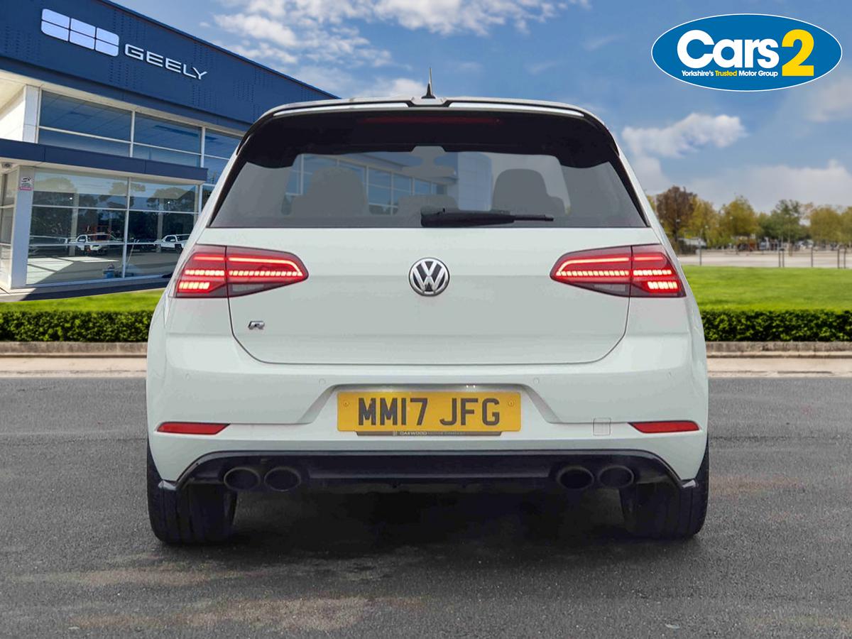 Used Volkswagen Golf 2017 for sale - 77137607: Photo 4