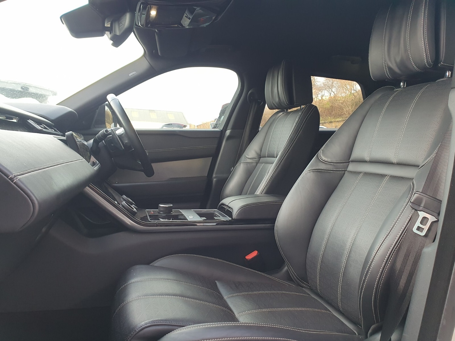 Used Land Rover Range Rover Velar 2018 for sale - 77950603: Photo 11