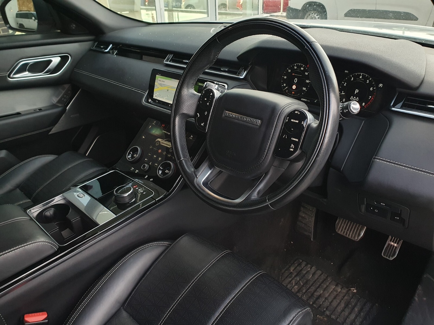 Used Land Rover Range Rover Velar 2018 for sale - 77950603: Photo 14