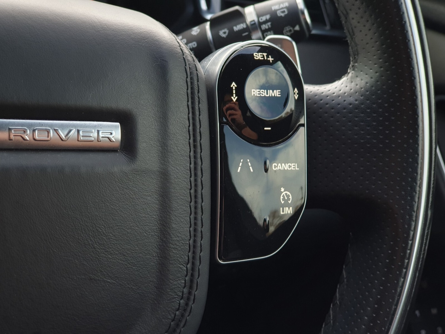 Used Land Rover Range Rover Velar 2018 for sale - 77950603: Photo 25