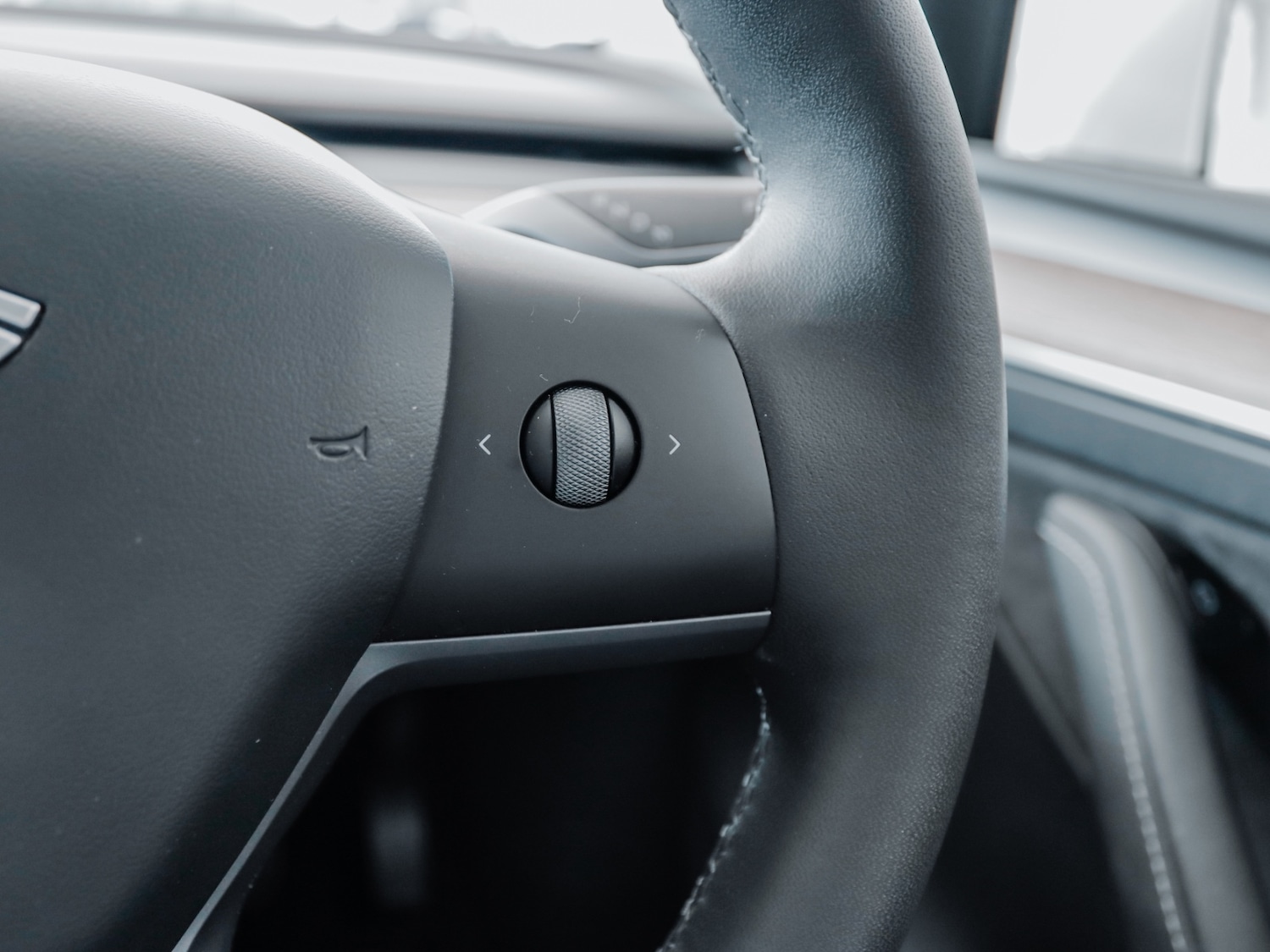 Used Tesla Model Y 2022 for sale - 77137651: Photo 29