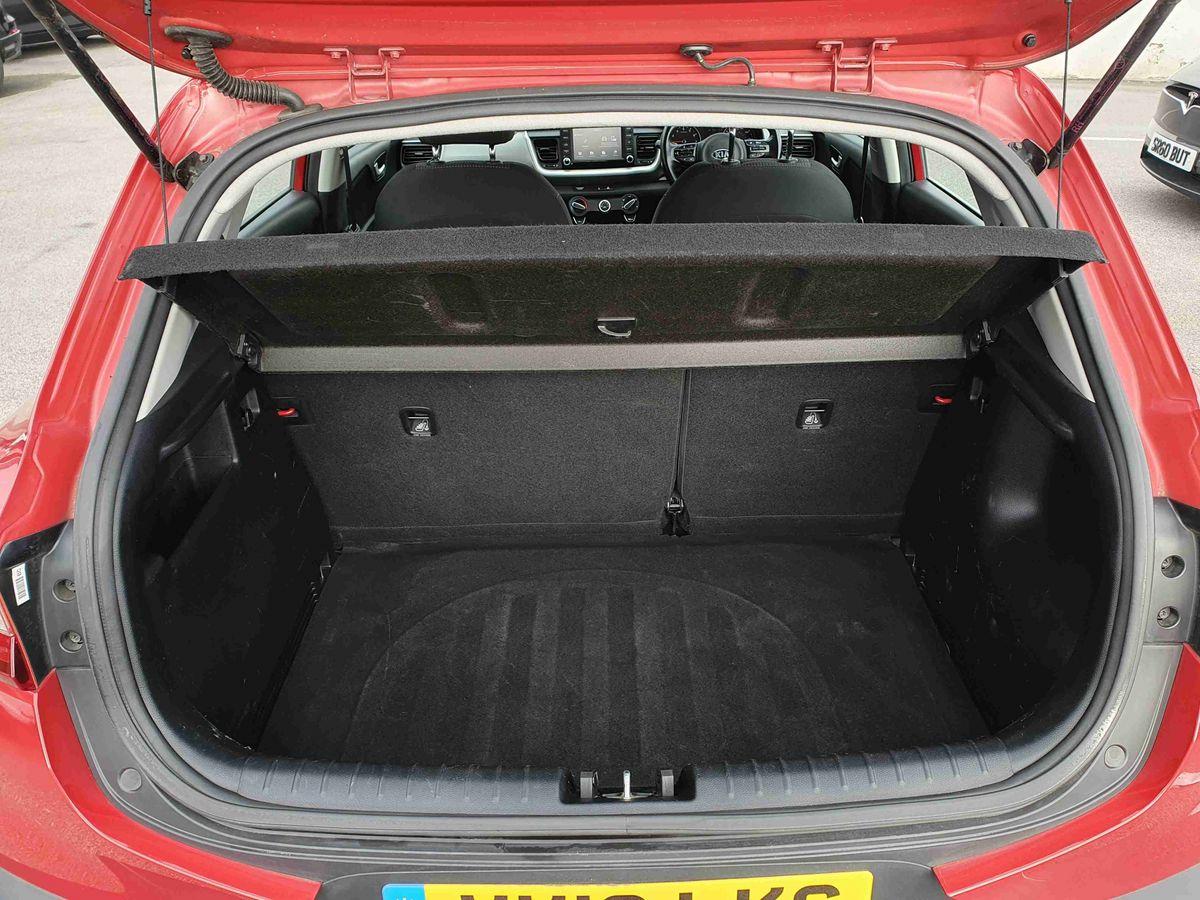 Used Kia Stonic 2018 for sale - 77771156: Photo 18