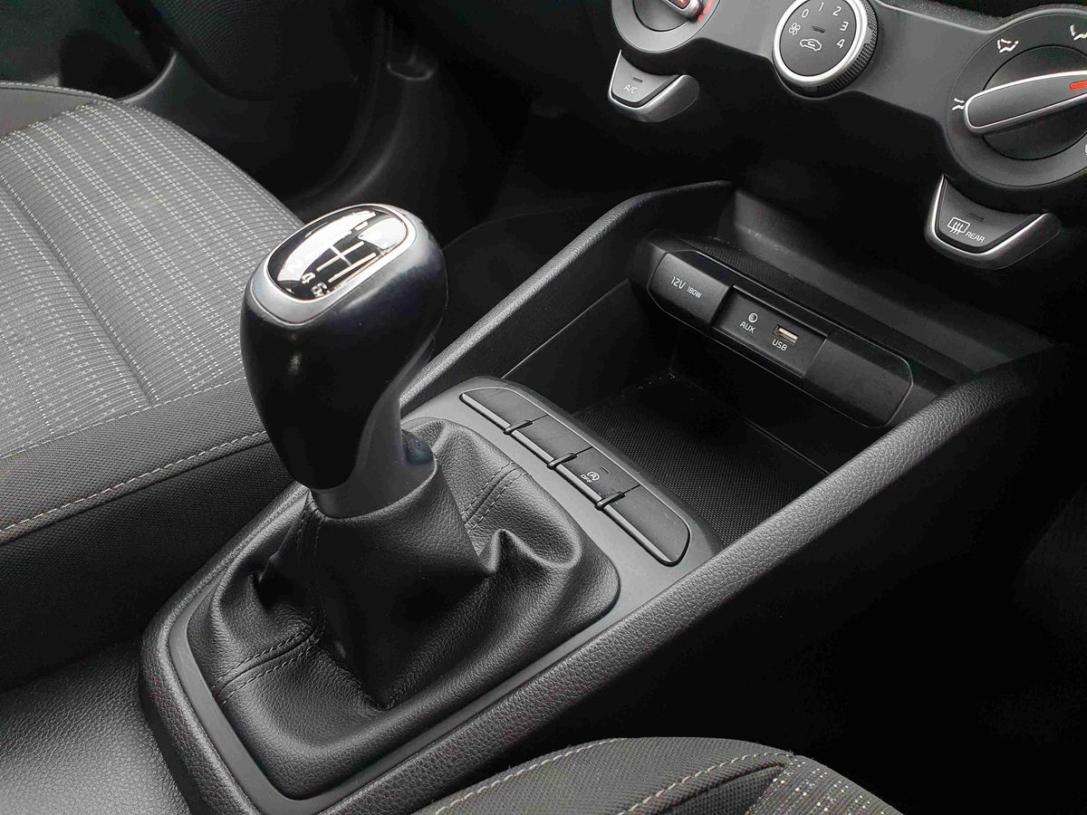 Used Kia Stonic 2018 for sale - 77771156: Photo 21