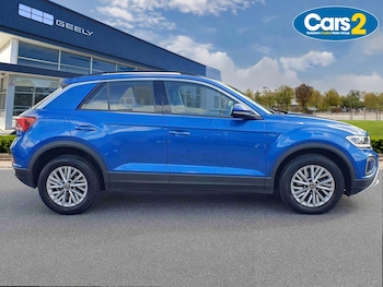 Used Volkswagen T-Roc 2022 for sale - 79501774: Photo