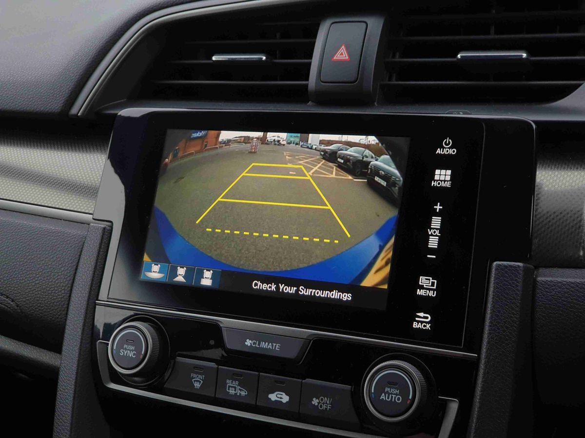 Used Honda Civic 2019 for sale - 77678792: Photo 19