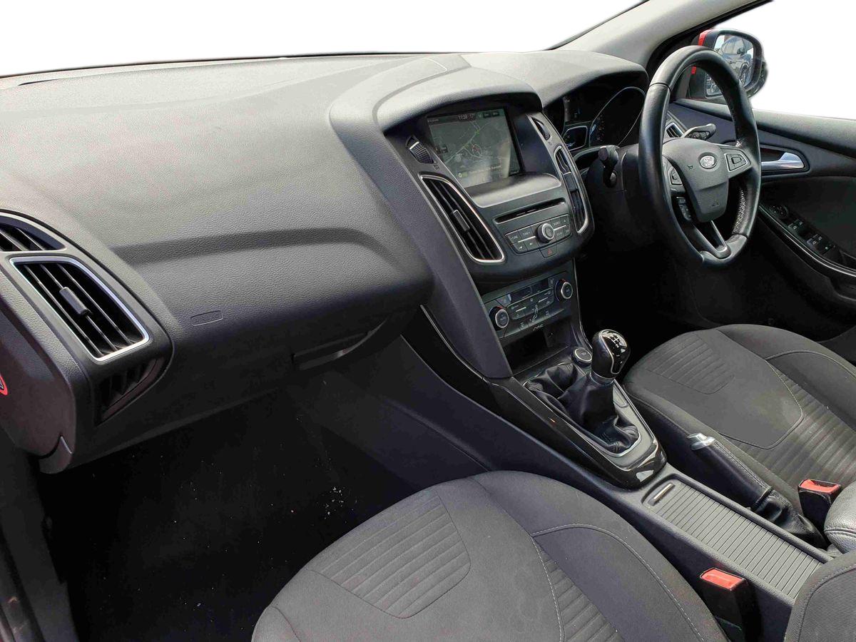 Used Ford Focus 2015 for sale - 78088523: Photo 15