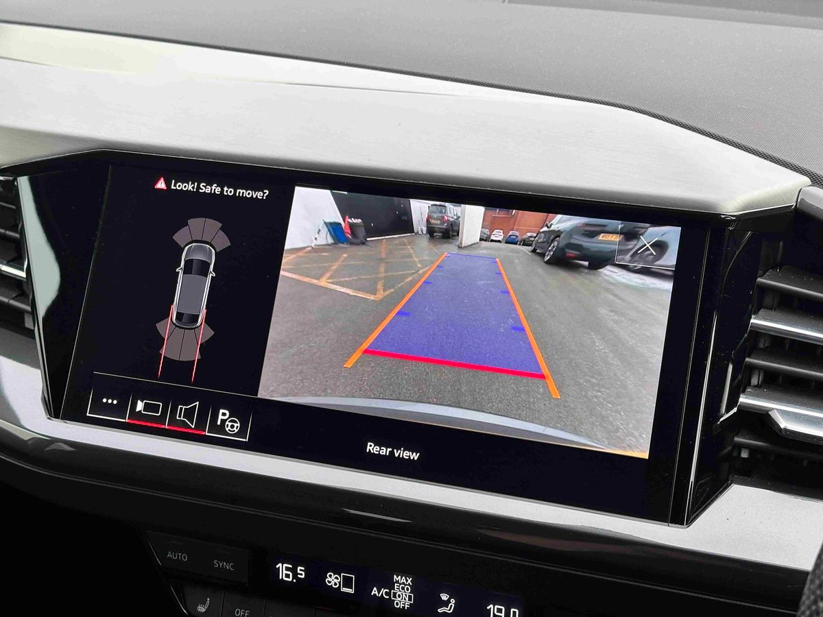 Used Audi Q4 e-tron 2022 for sale - 77137637: Photo 20