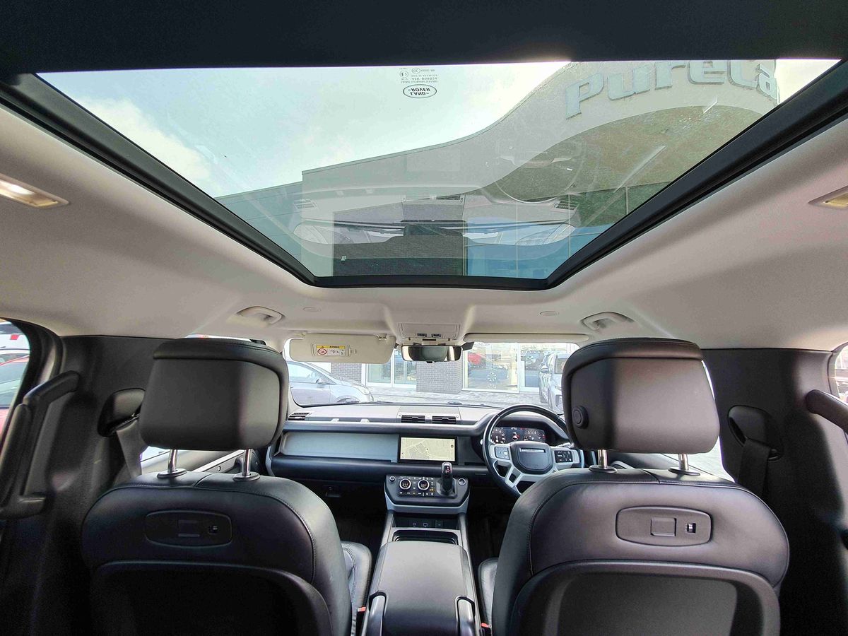 Used Land Rover Defender 2021 for sale - 77950660: Photo 23