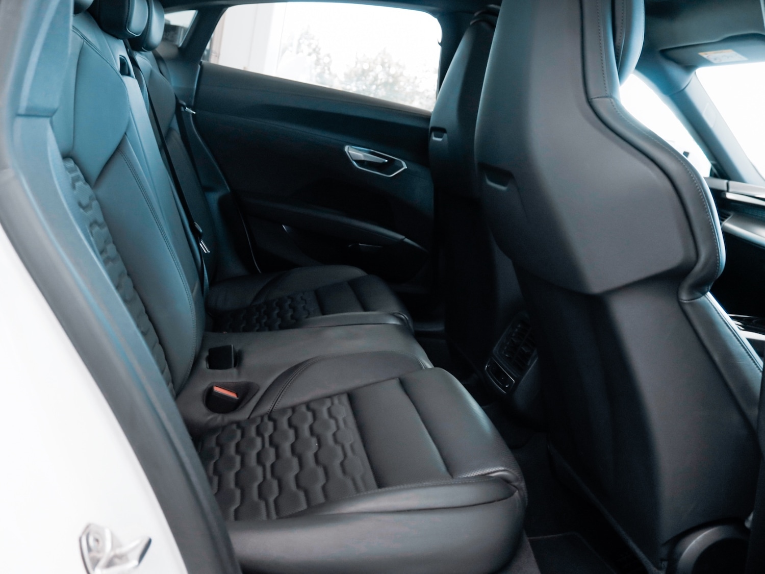 Used Audi e-tron GT 2021 for sale - 77137654: Photo 13