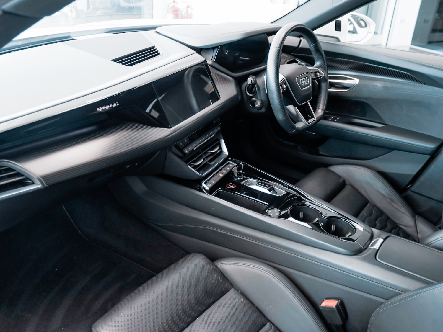 Used Audi e-tron GT 2021 for sale - 77137654: Photo 17