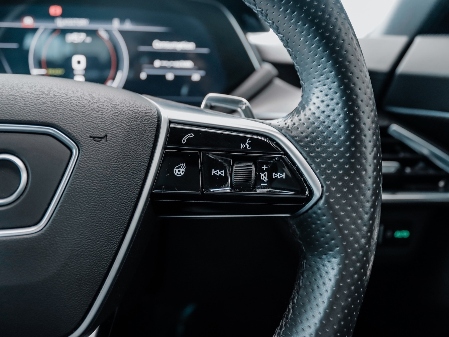 Used Audi e-tron GT 2021 for sale - 77137654: Photo 39