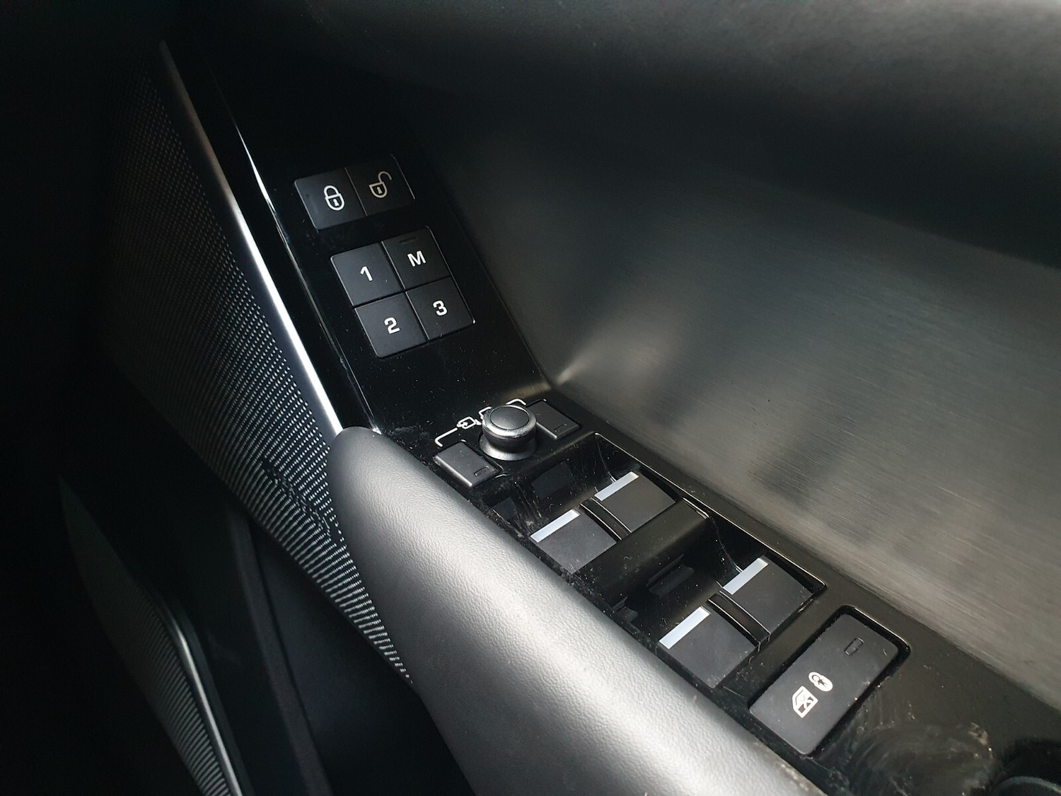 Used Land Rover Range Rover Velar 2018 for sale - 77137649: Photo 26