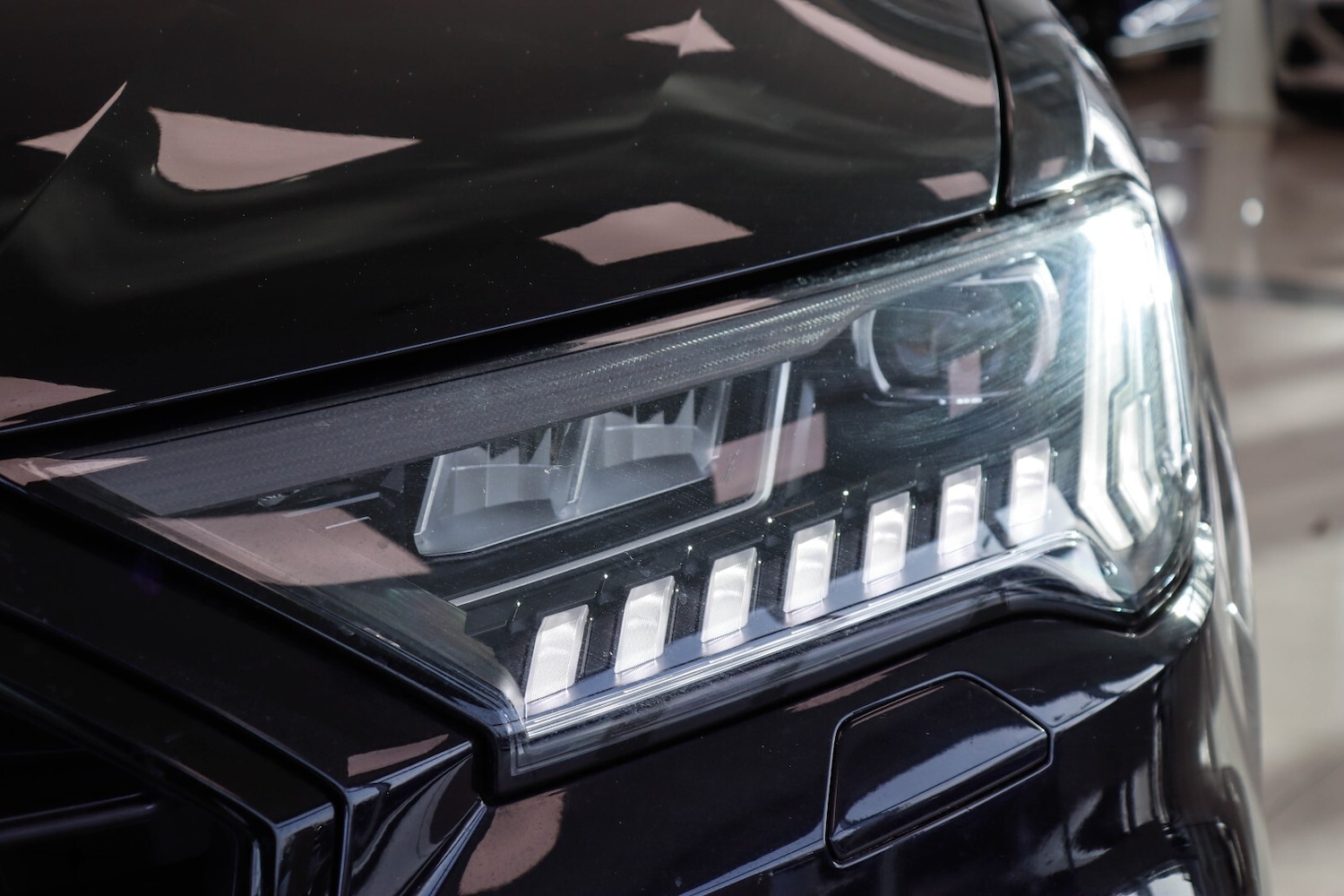 Used Audi Q7 2020 for sale - 77137650: Photo 50