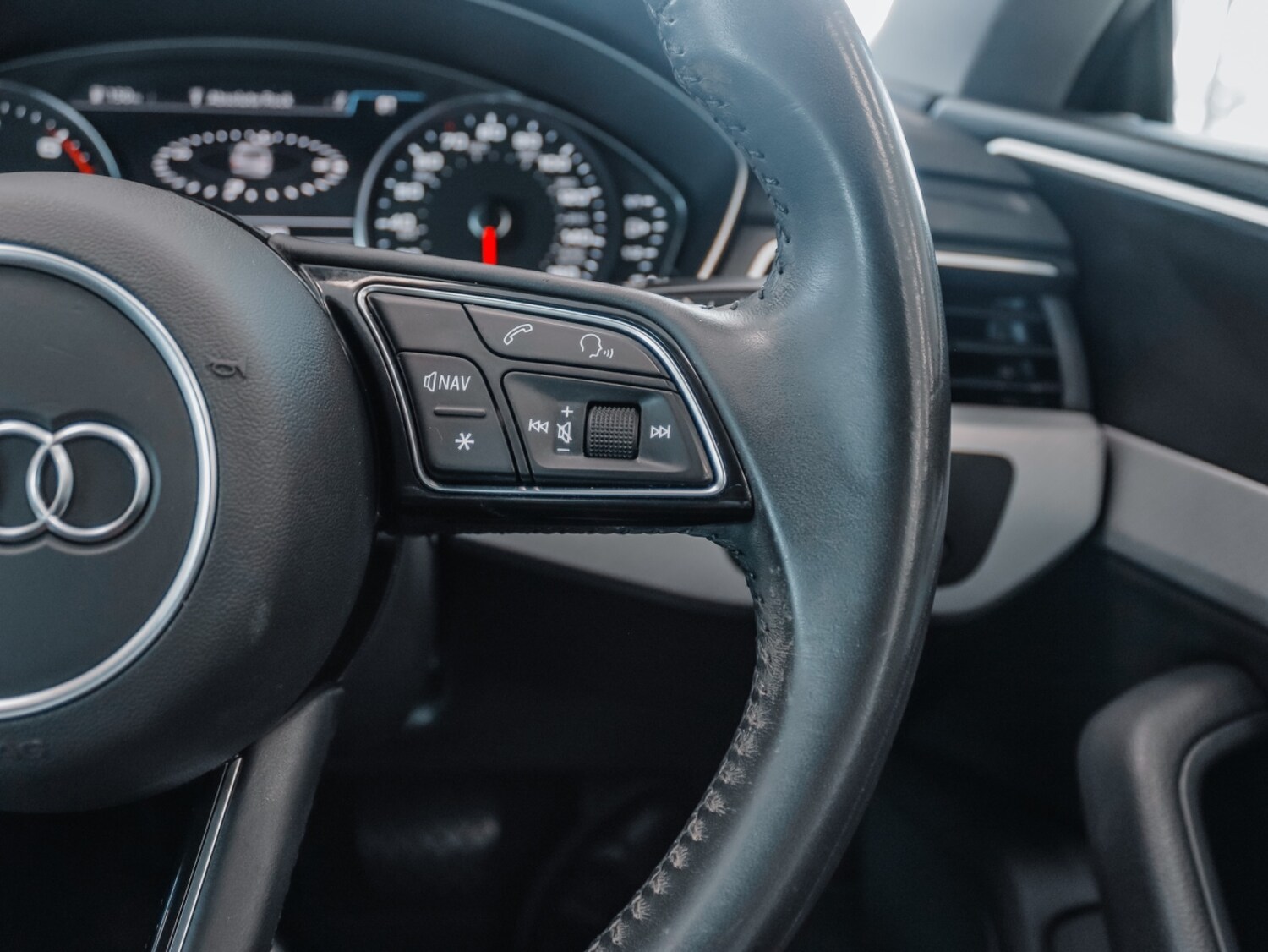 Used Audi A5 2020 for sale - 77137657: Photo 36