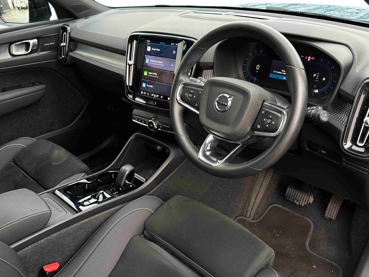 Used Volvo XC40 2023 for sale - 77218746: Photo 10