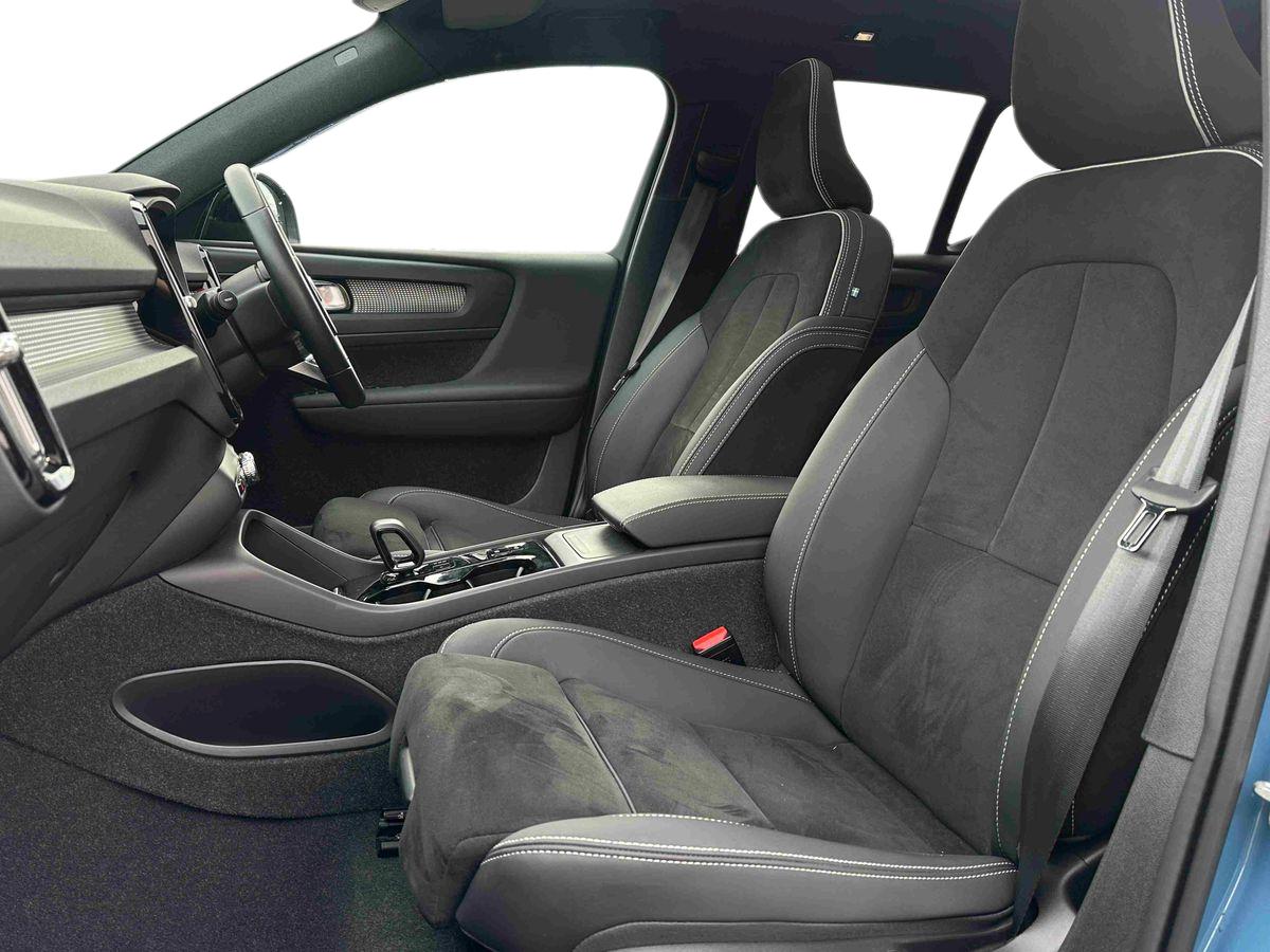 Used Volvo XC40 2023 for sale - 77218746: Photo 16