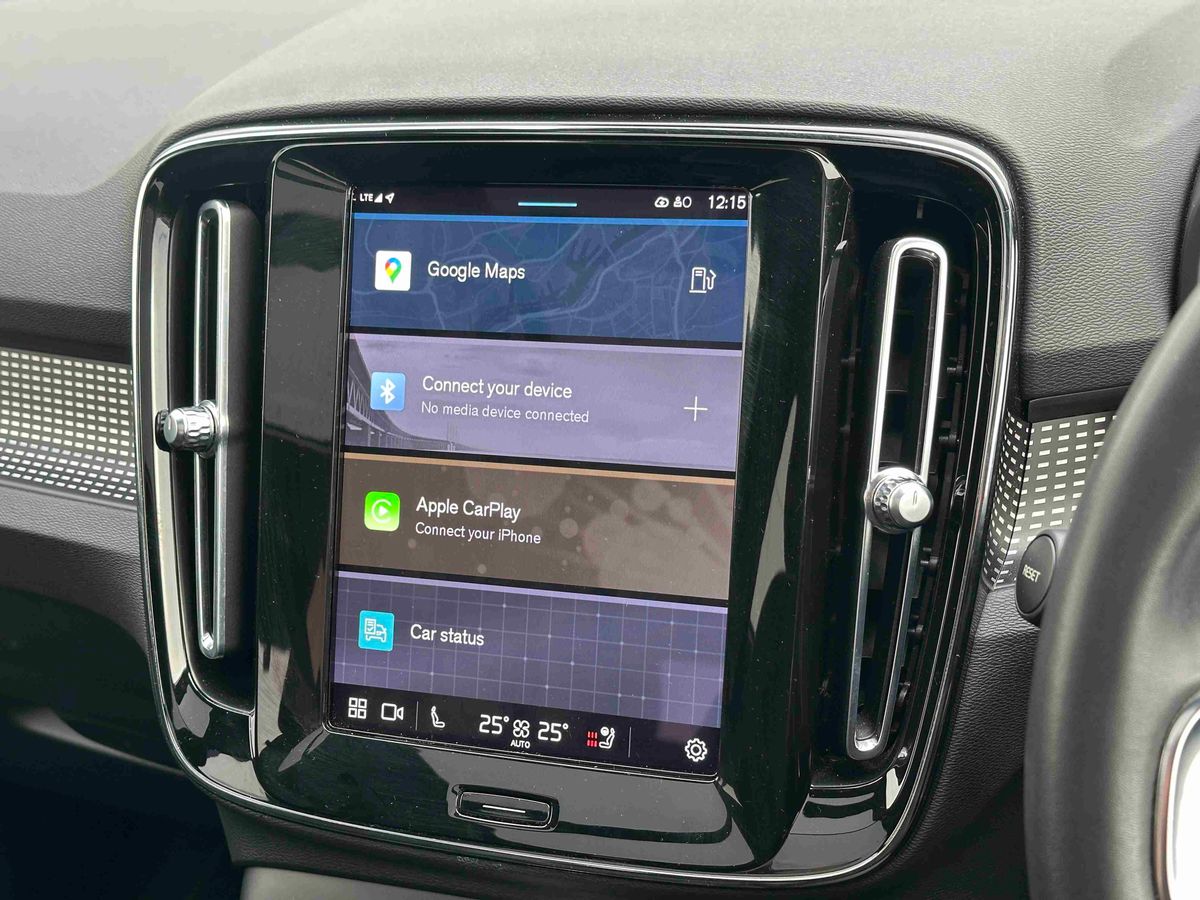 Used Volvo XC40 2023 for sale - 77218746: Photo 19