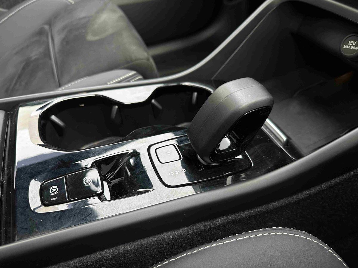 Used Volvo XC40 2023 for sale - 77218746: Photo 22