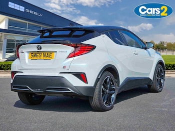 Used Toyota C-HR 2023 for sale - 79237378: Photo