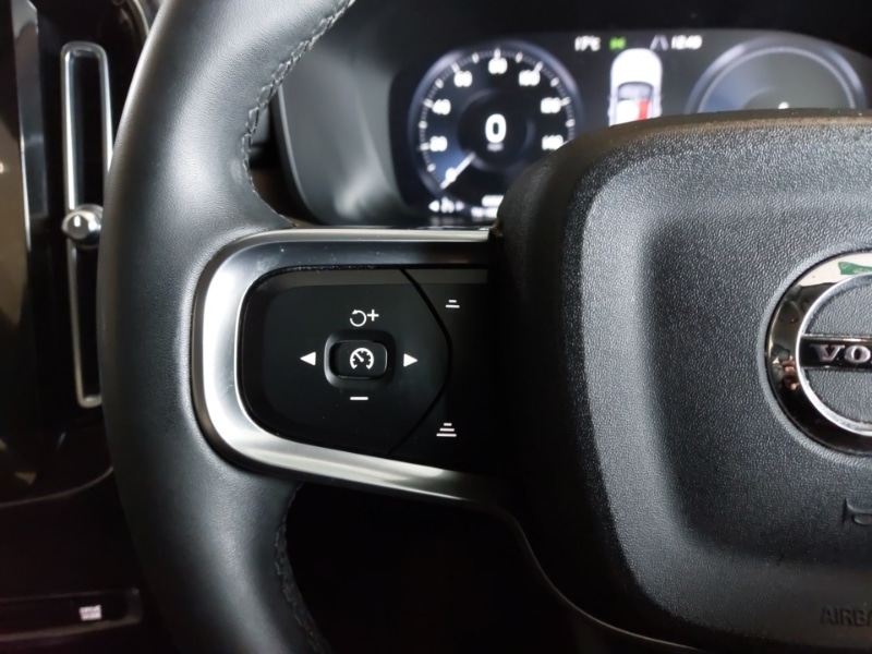 Used Volvo XC40 2022 for sale - 76707748: Photo 10