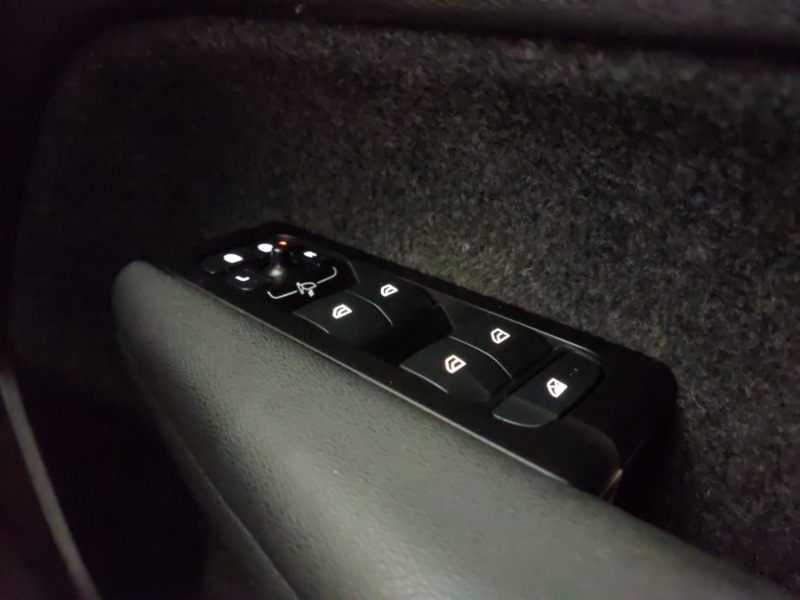 Used Volvo XC40 2022 for sale - 76707748: Photo 18