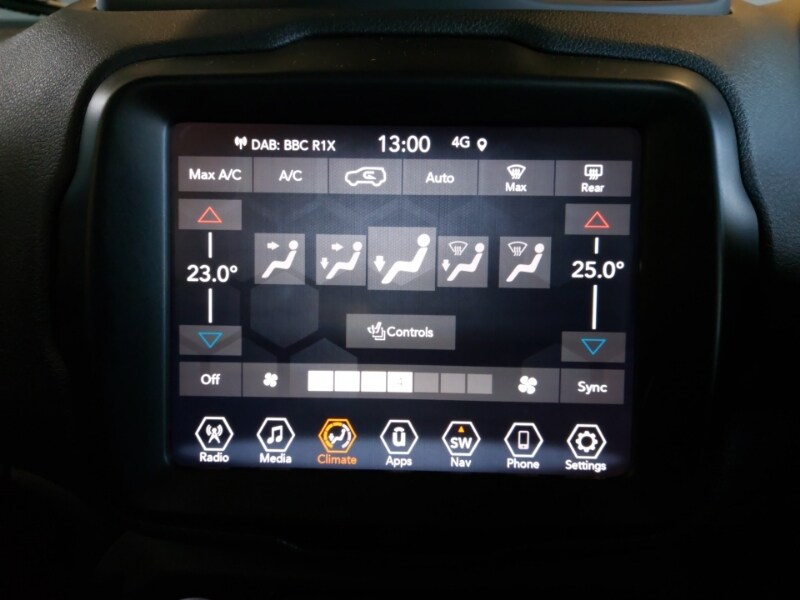 Used Jeep Renegade 2021 for sale - 76566988: Photo 15