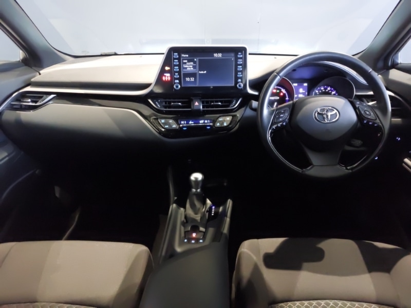 Used Toyota C-HR 2021 for sale - 78202676: Photo 2