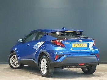 Used Toyota C-HR 2021 for sale - 78202676: Photo