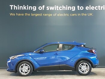 Used Toyota C-HR 2021 for sale - 78202676: Photo