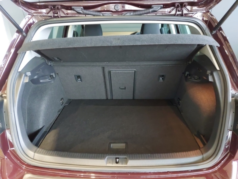 Used Volkswagen Golf 2018 for sale - 76420861: Photo 8