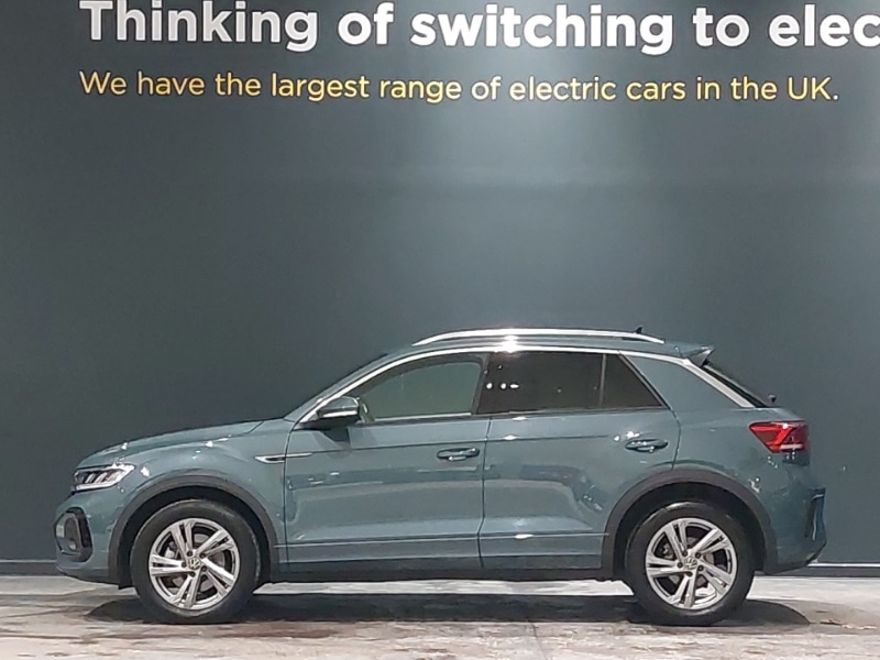 Used Volkswagen T-Roc 2025 for sale - 77299677: Photo 4