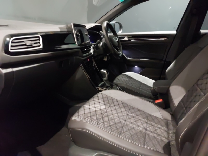 Used Volkswagen T-Roc 2025 for sale - 77299677: Photo 5