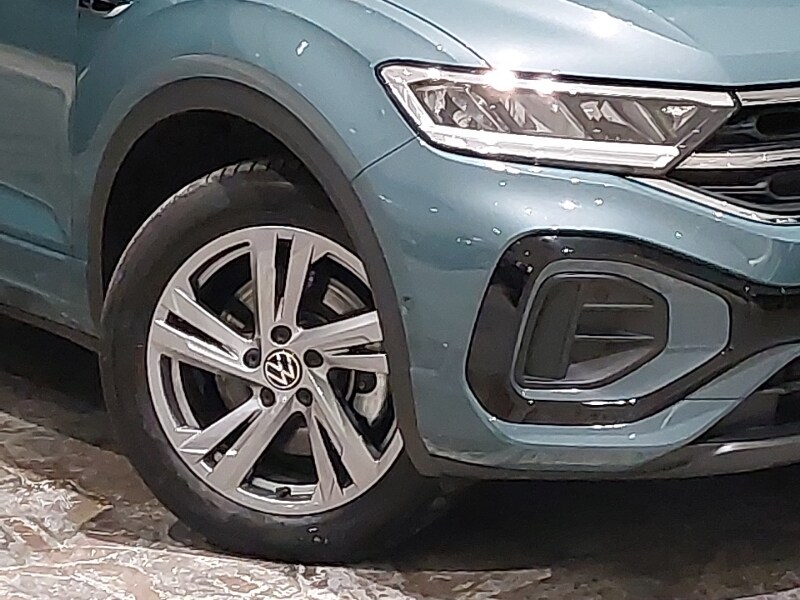 Used Volkswagen T-Roc 2025 for sale - 77299677: Photo 9