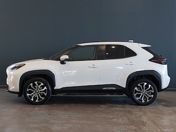 Used Toyota Yaris Cross 2023 for sale - 79594555: Photo
