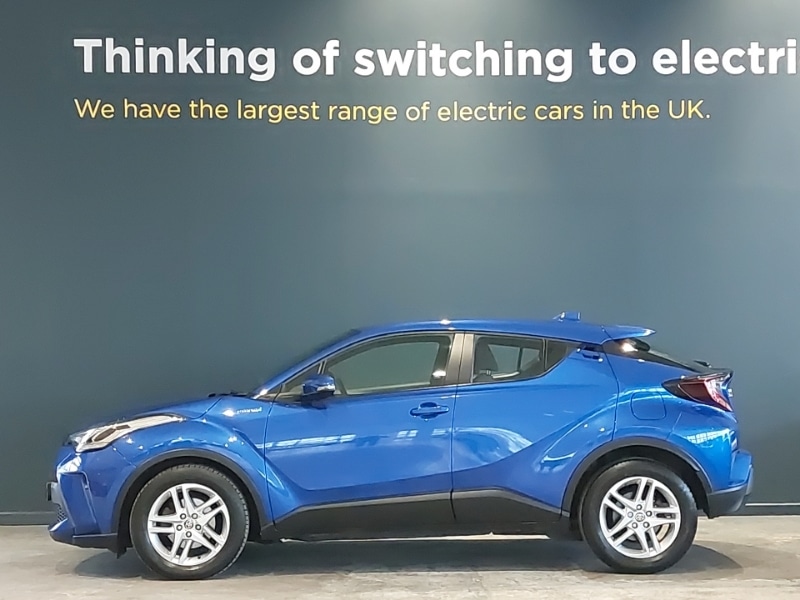 Used Toyota C-HR 2021 for sale - 78013380: Photo 4