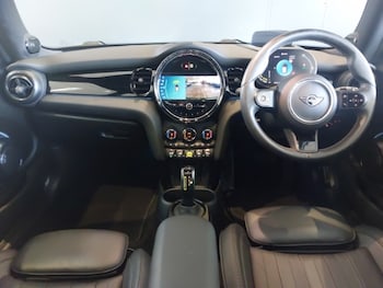 Used MINI Hatch 2023 for sale - 79573402: Photo