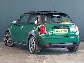 Used MINI Hatch 2023 for sale - 79573402: Photo