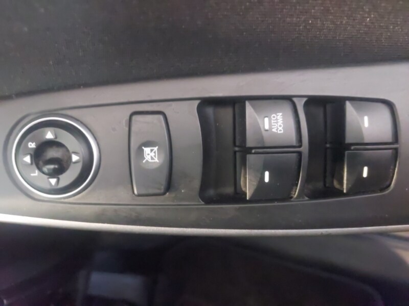 Used Hyundai i30 2015 for sale - 76707760: Photo 19