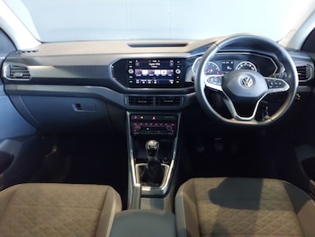 Used Volkswagen T-Cross 2019 for sale - 76125484: Photo 2