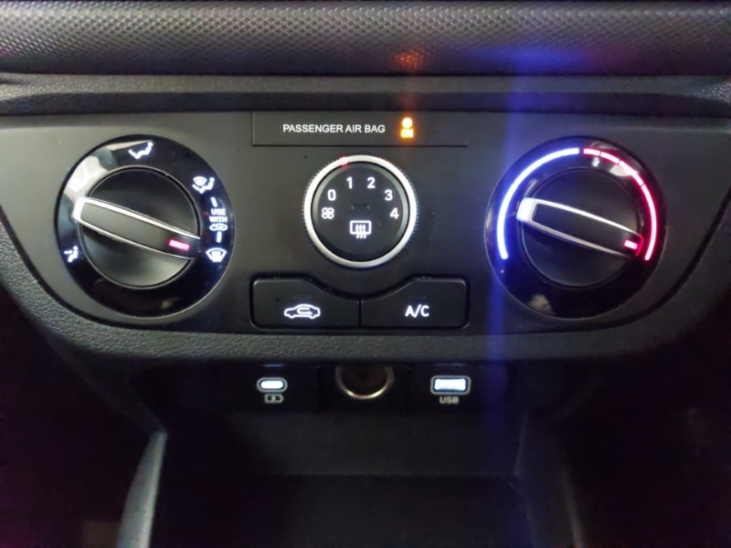 Used Hyundai i10 2024 for sale - 78061156: Photo 16