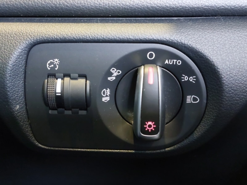 Used Audi Q3 2018 for sale - 77969225: Photo 18