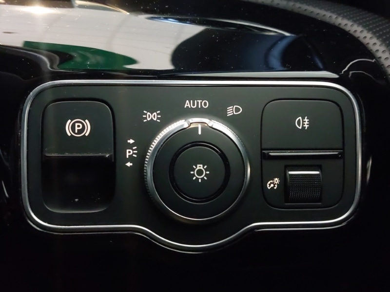 Used Mercedes-Benz A-Class 2020 for sale - 77777021: Photo 19