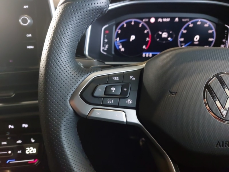 Used Volkswagen T-Roc 2025 for sale - 77197676: Photo 10