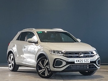 Used Volkswagen T-Roc 2025 for sale - 77197676: Photo