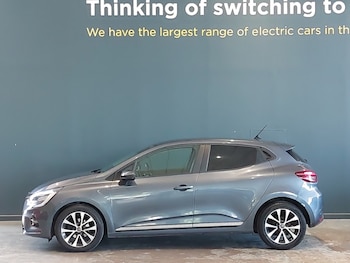 Used Renault Clio 2020 for sale - 78983348: Photo